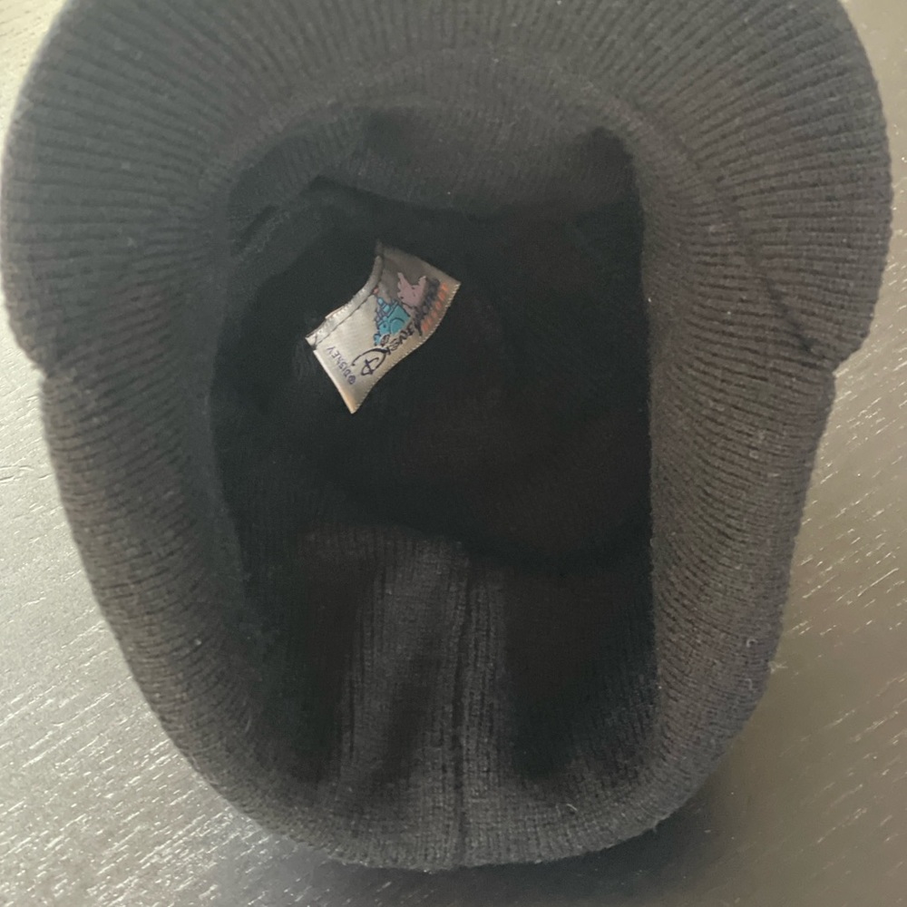 Disney Fleece Beanie Hat β Unisex Vintage βDβ Beanie - Picture 9 of 13